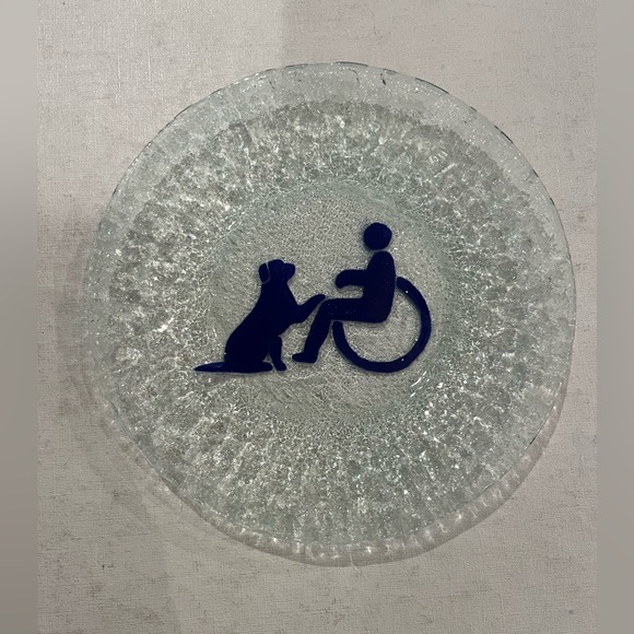 Disabled/ handicapped person with service dog glass plate. EUC! - Picture 1 of 4